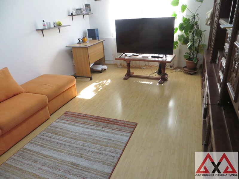Baneasa, parc, etaj 2, loc parcare